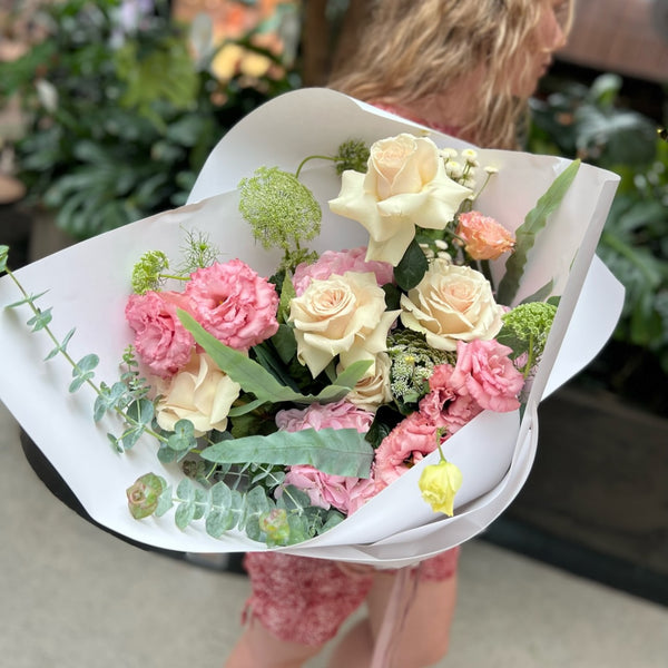 Online Peach Pinkish Colored Flowers Wrapped in Paper | Botanist Florist Auckland