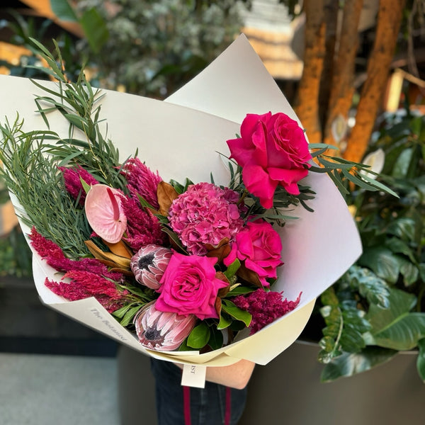 Bright Bouquet | Valentine Special - The Botanist Florist