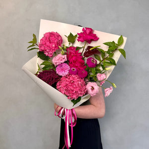 Bright Bouquet | Valentine Special - The Botanist Florist