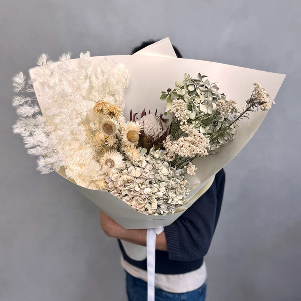 Dried bouquet - Option 9 - The Botanist Florist