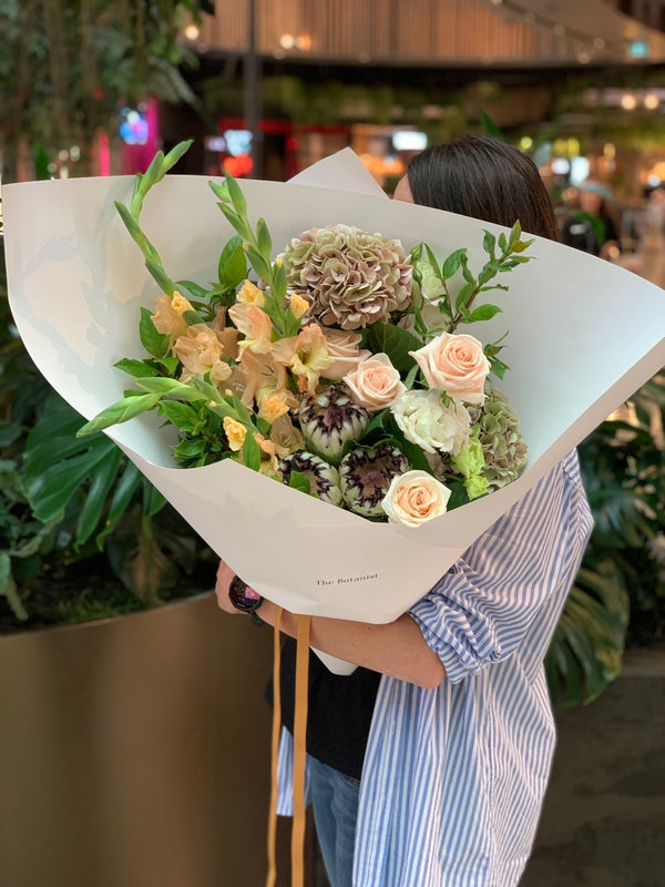 Subtle and Sweet | Valentine Special - The Botanist Florist